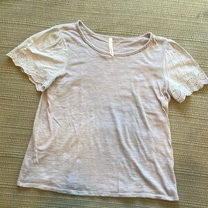 NY Collection light gray blouse. 96% poly. Women's Medium. Like new condition.